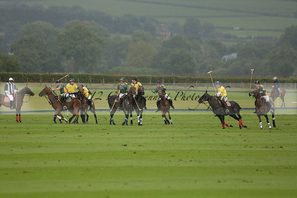 Maiz Dulce (green) v Las Esterellas (yellow) in the PSI Final polo match at Cowdray Park Polo Club on Ambersham 2 on Sunday 2013.09.08 www.polopictures.co.uk