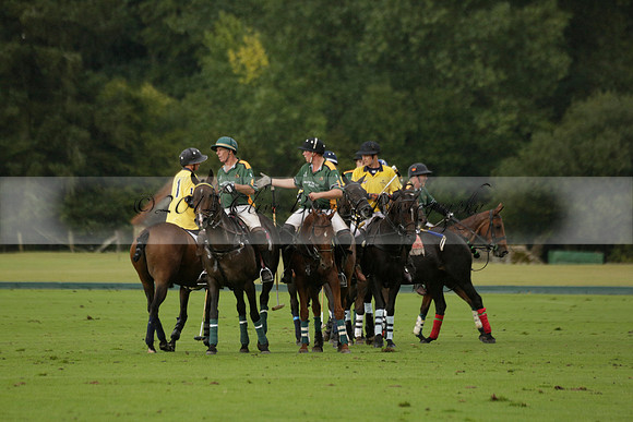 Maiz Dulce (green) v Las Esterellas (yellow) in the PSI Final polo match at Cowdray Park Polo Club on Ambersham 2 on Sunday 2013.09.08 www.polopictures.co.uk