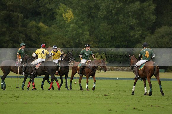 Maiz Dulce (green) v Las Esterellas (yellow) in the PSI Final polo match at Cowdray Park Polo Club on Ambersham 2 on Sunday 2013.09.08 www.polopictures.co.uk