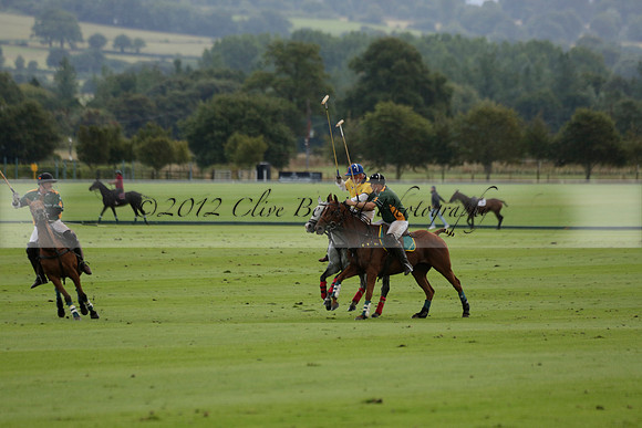 Maiz Dulce (green) v Las Esterellas (yellow) in the PSI Final polo match at Cowdray Park Polo Club on Ambersham 2 on Sunday 2013.09.08 www.polopictures.co.uk