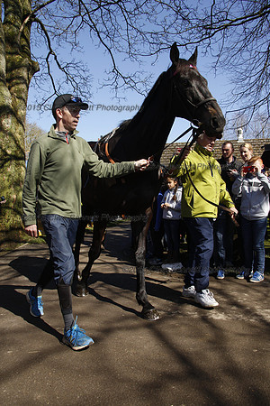 Leighton Aspell leads Many Clouds_CB_6208