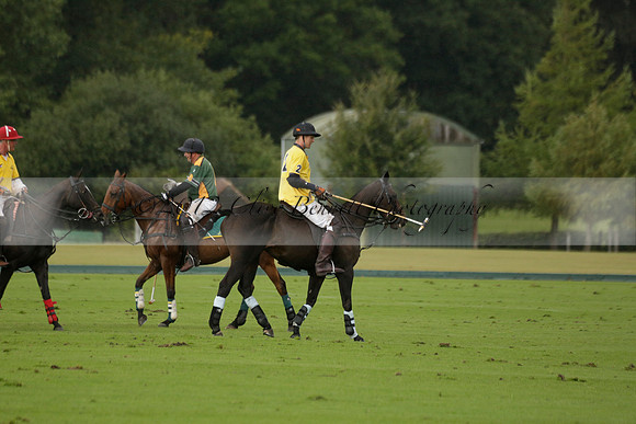 Maiz Dulce (green) v Las Esterellas (yellow) in the PSI Final polo match at Cowdray Park Polo Club on Ambersham 2 on Sunday 2013.09.08 www.polopictures.co.uk