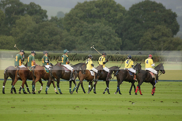 Maiz Dulce (green) v Las Esterellas (yellow) in the PSI Final polo match at Cowdray Park Polo Club on Ambersham 2 on Sunday 2013.09.08 www.polopictures.co.uk