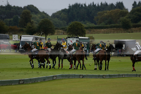 Maiz Dulce (green) v Las Esterellas (yellow) in the PSI Final polo match at Cowdray Park Polo Club on Ambersham 2 on Sunday 2013.09.08 www.polopictures.co.uk