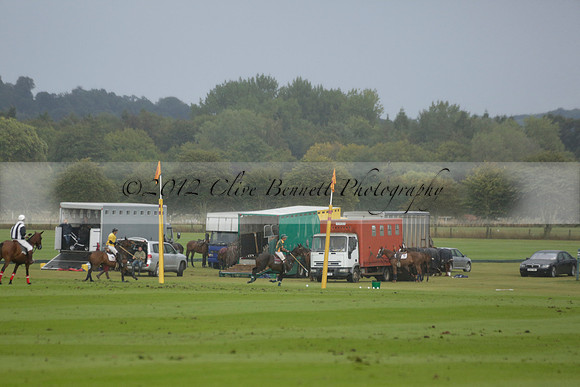 Maiz Dulce (green) v Las Esterellas (yellow) in the PSI Final polo match at Cowdray Park Polo Club on Ambersham 2 on Sunday 2013.09.08 www.polopictures.co.uk