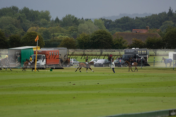 Maiz Dulce (green) v Las Esterellas (yellow) in the PSI Final polo match at Cowdray Park Polo Club on Ambersham 2 on Sunday 2013.09.08 www.polopictures.co.uk