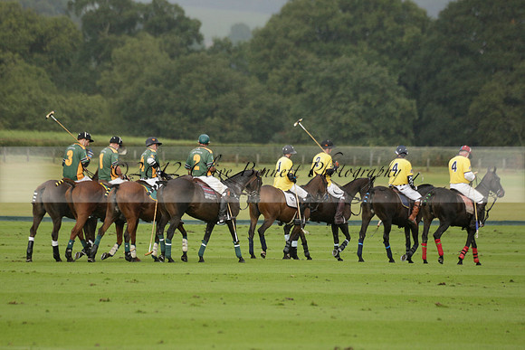 Maiz Dulce (green) v Las Esterellas (yellow) in the PSI Final polo match at Cowdray Park Polo Club on Ambersham 2 on Sunday 2013.09.08 www.polopictures.co.uk