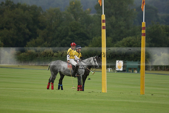 Maiz Dulce (green) v Las Esterellas (yellow) in the PSI Final polo match at Cowdray Park Polo Club on Ambersham 2 on Sunday 2013.09.08 www.polopictures.co.uk