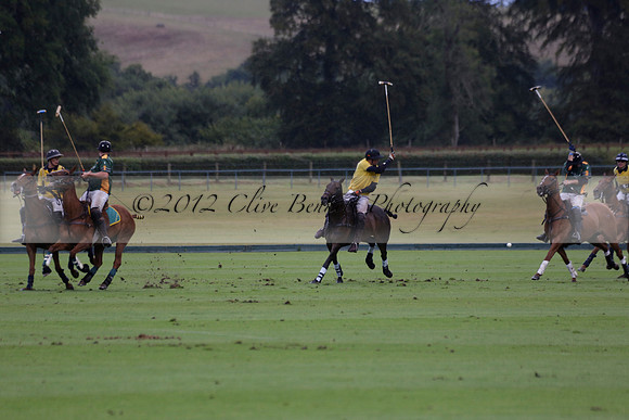 Maiz Dulce (green) v Las Esterellas (yellow) in the PSI Final polo match at Cowdray Park Polo Club on Ambersham 2 on Sunday 2013.09.08 www.polopictures.co.uk