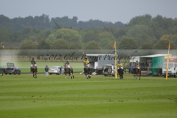 Maiz Dulce (green) v Las Esterellas (yellow) in the PSI Final polo match at Cowdray Park Polo Club on Ambersham 2 on Sunday 2013.09.08 www.polopictures.co.uk