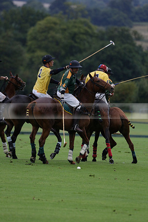 Maiz Dulce (green) v Las Esterellas (yellow) in the PSI Final polo match at Cowdray Park Polo Club on Ambersham 2 on Sunday 2013.09.08 www.polopictures.co.uk
