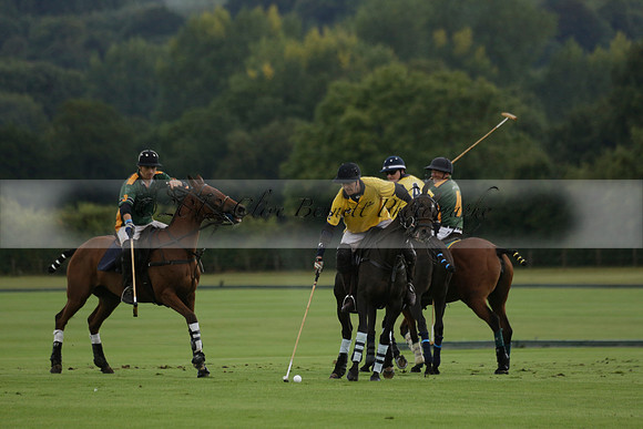 Maiz Dulce (green) v Las Esterellas (yellow) in the PSI Final polo match at Cowdray Park Polo Club on Ambersham 2 on Sunday 2013.09.08 www.polopictures.co.uk