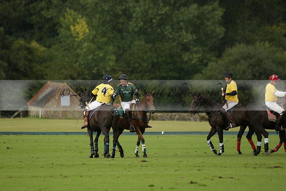Maiz Dulce (green) v Las Esterellas (yellow) in the PSI Final polo match at Cowdray Park Polo Club on Ambersham 2 on Sunday 2013.09.08 www.polopictures.co.uk