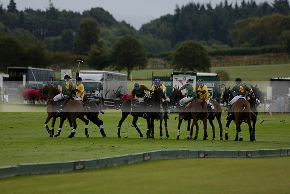 Maiz Dulce (green) v Las Esterellas (yellow) in the PSI Final polo match at Cowdray Park Polo Club on Ambersham 2 on Sunday 2013.09.08 www.polopictures.co.uk