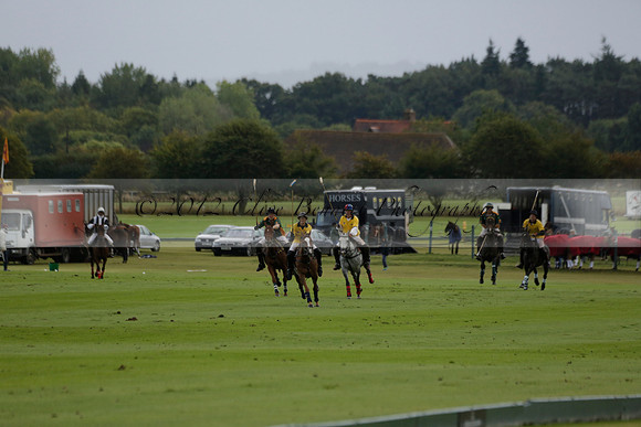 Maiz Dulce (green) v Las Esterellas (yellow) in the PSI Final polo match at Cowdray Park Polo Club on Ambersham 2 on Sunday 2013.09.08 www.polopictures.co.uk