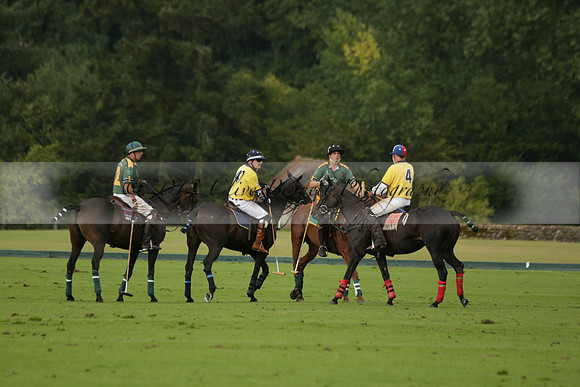 Maiz Dulce (green) v Las Esterellas (yellow) in the PSI Final polo match at Cowdray Park Polo Club on Ambersham 2 on Sunday 2013.09.08 www.polopictures.co.uk