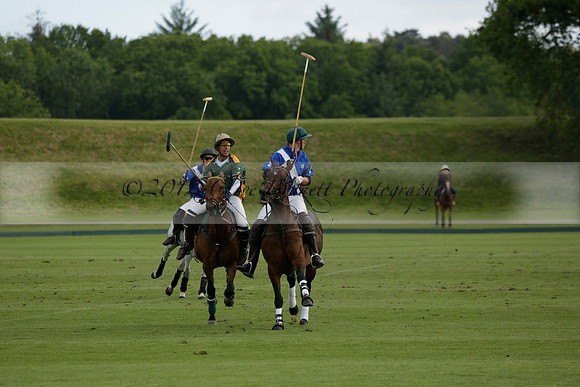 Maiz Dulce v Ghost Chilli in the Easebourne Cup final Polo match 2013.06.09