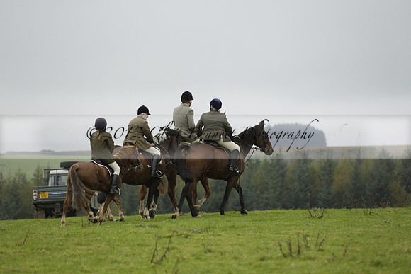 Devon & Somerset Staghounds meet at Larkbarrow Corner. North Devon. 2013.10.18 www.polopictures.co.uk