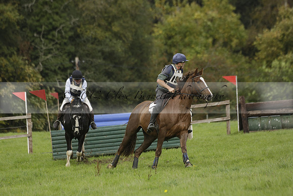 Chiddingfold, Leconfield and Cowdray Hunt, Hunter Trials at Iping on Sunday 20 October 2013. 2013.10.20 www.polopictures.co.uk