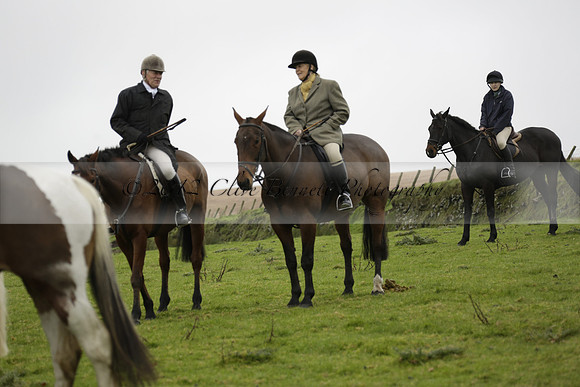 Devon & Somerset Staghounds meet at Larkbarrow Corner. North Devon. 2013.10.18 www.polopictures.co.uk