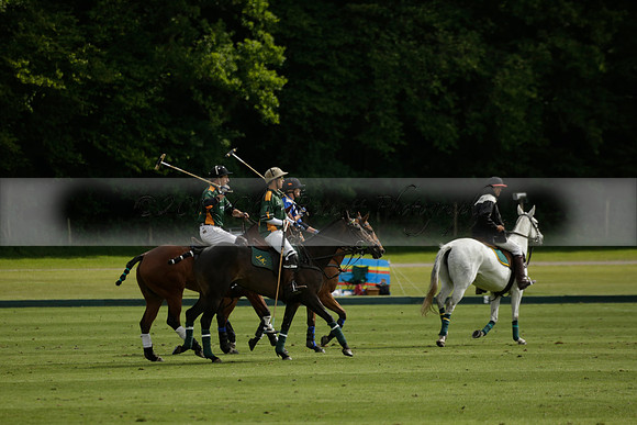 Maiz Dulce v Ghost Chilli in the Easebourne Cup final Polo match 2013.06.09