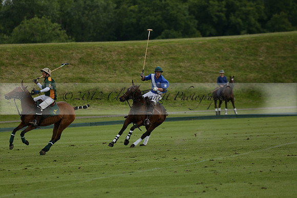 Maiz Dulce v Ghost Chilli in the Easebourne Cup final Polo match 2013.06.09