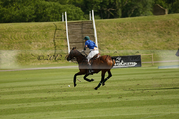 Maiz Dulce v Ghost Chilli in the Easebourne Cup final Polo match 2013.06.09