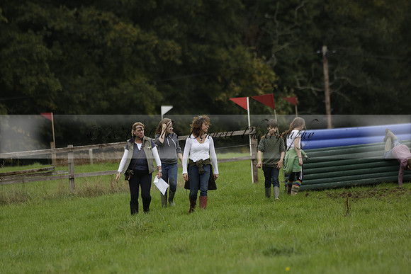 Chiddingfold, Leconfield and Cowdray Hunt, Hunter Trials at Iping on Sunday 20 October 2013. 2013.10.20 www.polopictures.co.uk