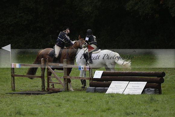 Chiddingfold, Leconfield and Cowdray Hunt, Hunter Trials at Iping on Sunday 20 October 2013. 2013.10.20 www.polopictures.co.uk