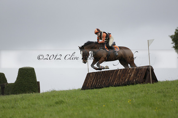 Chiddingfold, Leconfield and Cowdray Hunt, Hunter Trials at Iping on Sunday 20 October 2013. 2013.10.20 www.polopictures.co.uk