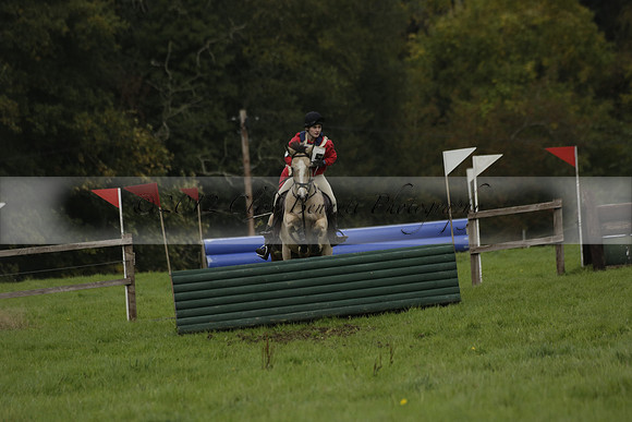 Chiddingfold, Leconfield and Cowdray Hunt, Hunter Trials at Iping on Sunday 20 October 2013. 2013.10.20 www.polopictures.co.uk