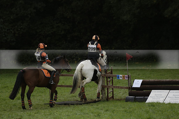 Chiddingfold, Leconfield and Cowdray Hunt, Hunter Trials at Iping on Sunday 20 October 2013. 2013.10.20 www.polopictures.co.uk
