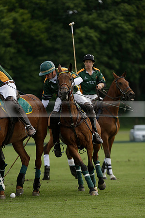 Maiz Dulce v Ghost Chilli in the Easebourne Cup final Polo match 2013.06.09