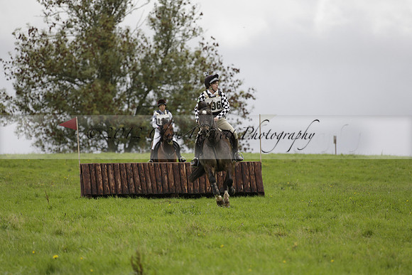 Chiddingfold, Leconfield and Cowdray Hunt, Hunter Trials at Iping on Sunday 20 October 2013. 2013.10.20 www.polopictures.co.uk