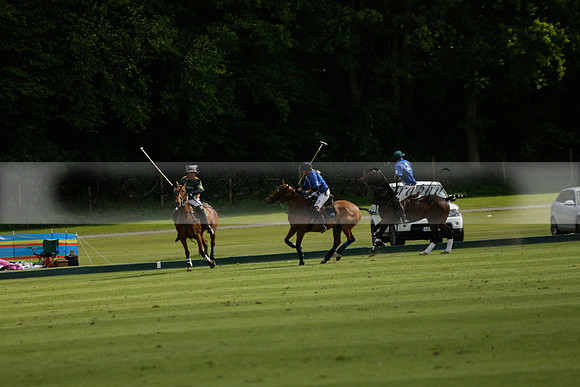 Maiz Dulce v Ghost Chilli in the Easebourne Cup final Polo match 2013.06.09