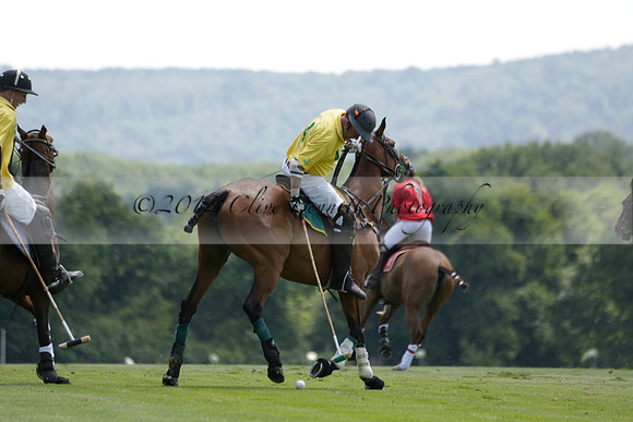 Maiz Dulce v Emlor in a Barrett Cup Polo match 2013.06.30