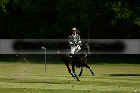 Maiz Dulce v Ghost Chilli in the Easebourne Cup final Polo match 2013.06.09