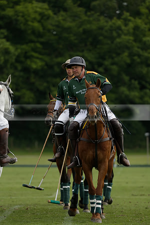 Maiz Dulce v Ghost Chilli in the Easebourne Cup final Polo match 2013.06.09