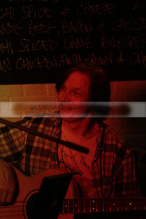 Will B & Geoff Allnutt with guests at The Royal Oak, Midhurst on Friday 25 October 2013. www.polopictures.co.uk