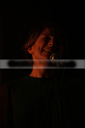 Will B & Geoff Allnutt with guests at The Royal Oak, Midhurst on Friday 25 October 2013. www.polopictures.co.uk
