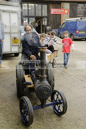 Bonkers for Conkers at Langham brewery on Sunday 20 October 2013. 2013.10.20 www.polopictures.co.uk