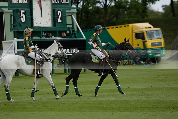 Maiz Dulce v Ghost Chilli in the Easebourne Cup final Polo match 2013.06.09