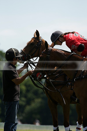 Maiz Dulce v Emlor in a Barrett Cup Polo match 2013.06.30