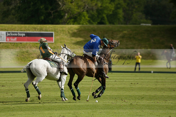 Maiz Dulce v Ghost Chilli in the Easebourne Cup final Polo match 2013.06.09