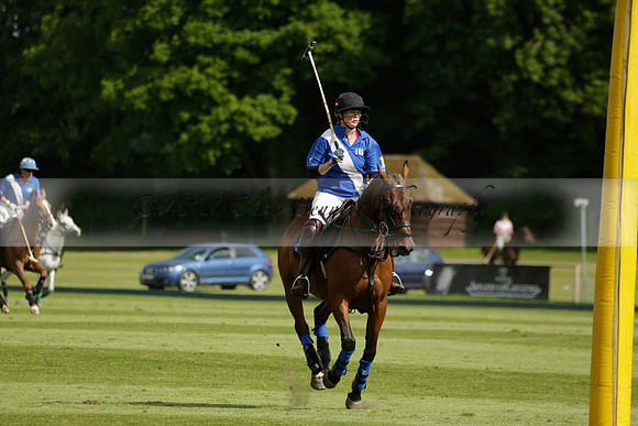 Maiz Dulce v Ghost Chilli in the Easebourne Cup final Polo match 2013.06.09