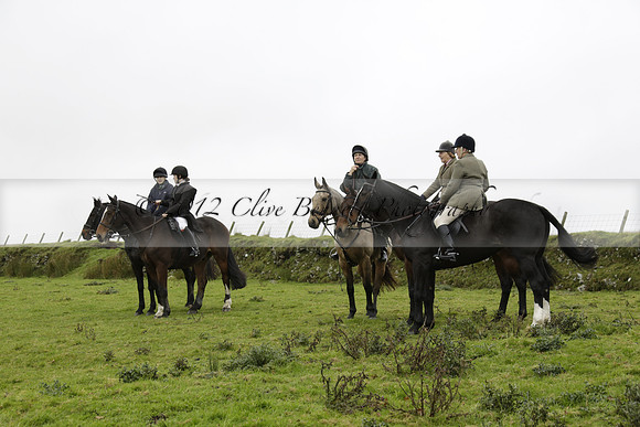 Devon & Somerset Staghounds meet at Larkbarrow Corner. North Devon. 2013.10.18 www.polopictures.co.uk