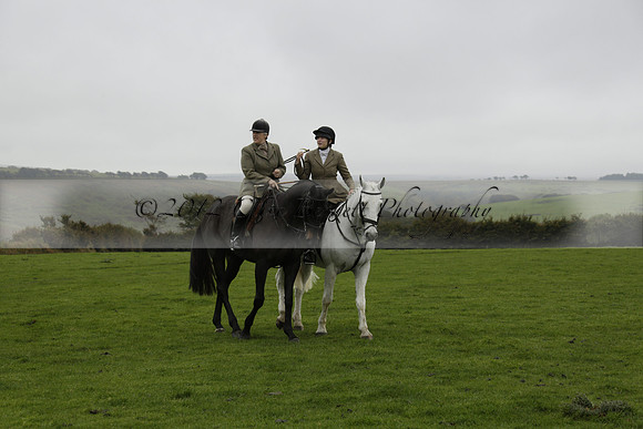 Devon & Somerset Staghounds meet at Larkbarrow Corner. North Devon. 2013.10.18 www.polopictures.co.uk