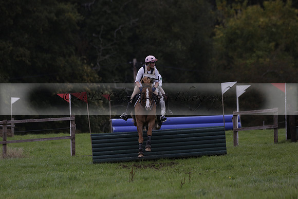 Chiddingfold, Leconfield and Cowdray Hunt, Hunter Trials at Iping on Sunday 20 October 2013. 2013.10.20 www.polopictures.co.uk
