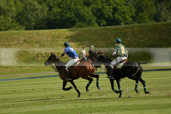 Maiz Dulce v Ghost Chilli in the Easebourne Cup final Polo match 2013.06.09