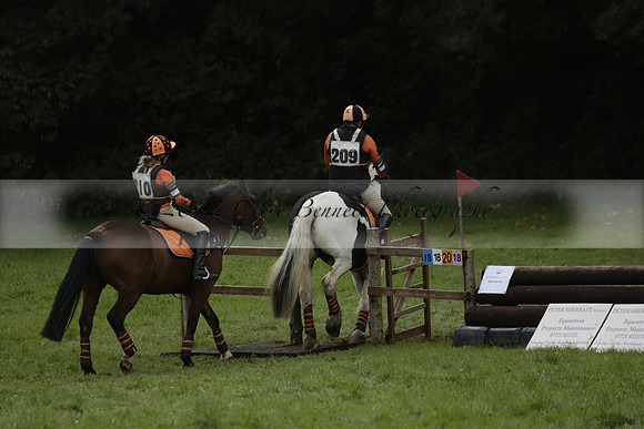 Chiddingfold, Leconfield and Cowdray Hunt, Hunter Trials at Iping on Sunday 20 October 2013. 2013.10.20 www.polopictures.co.uk